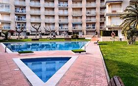 2Nda Linea Con Piscina En Miami Platja